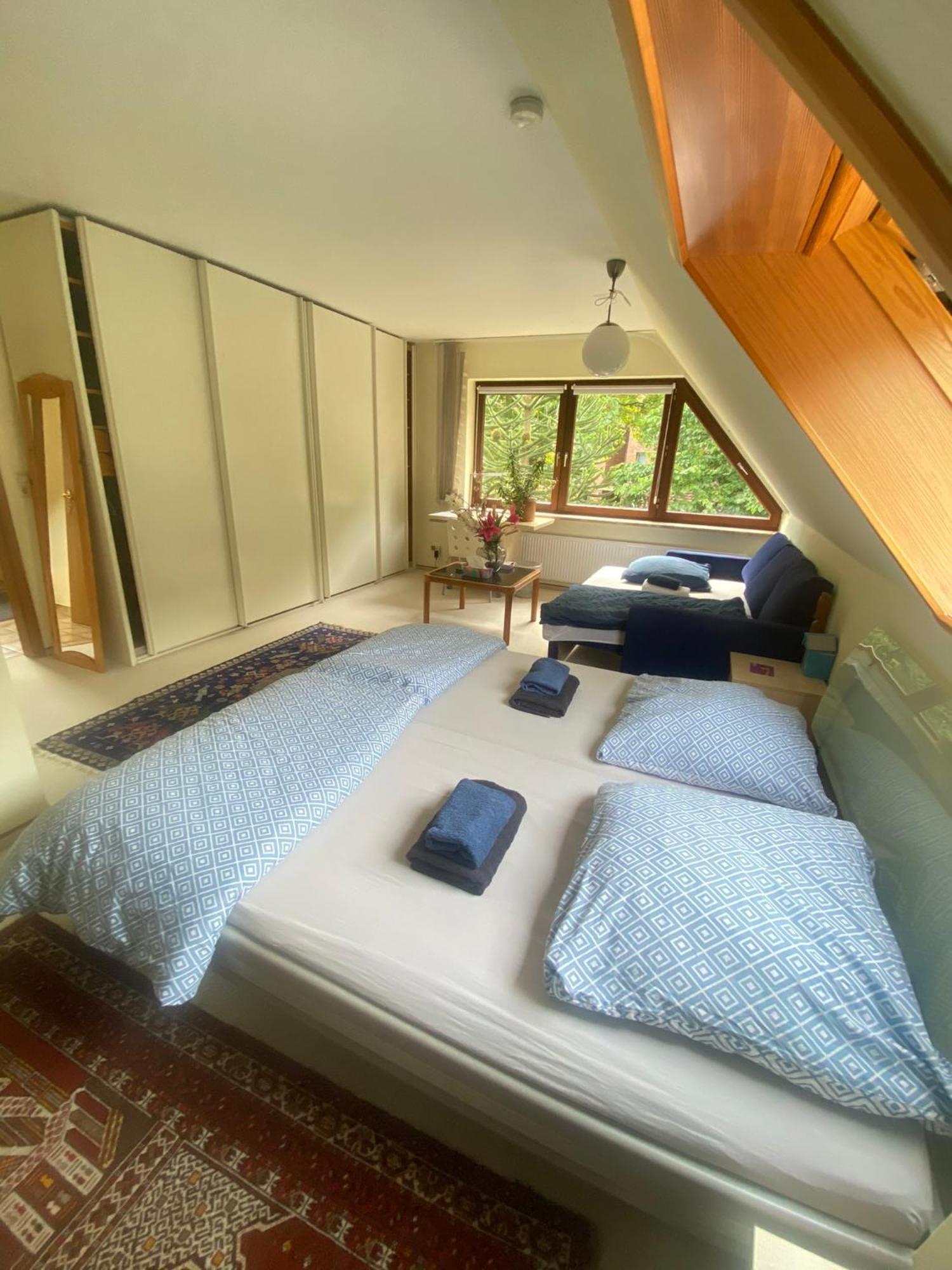 Gartenblick-Oase: Obergeschosswohnung In Hambourg Extérieur photo